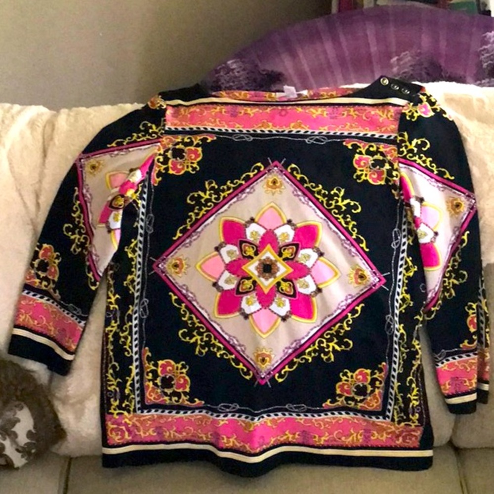 Vivid Patterned Top Sz XL